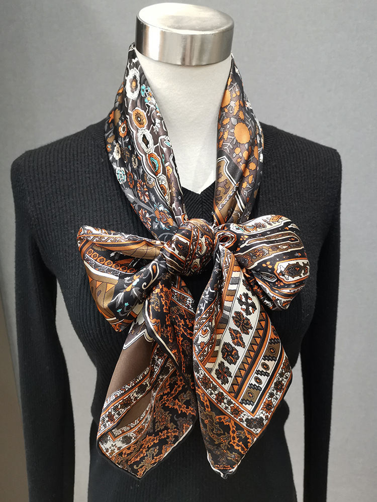 110CM Silk Scarf Luxury Brands - Travel Accessories Luxury Brands recension och pris