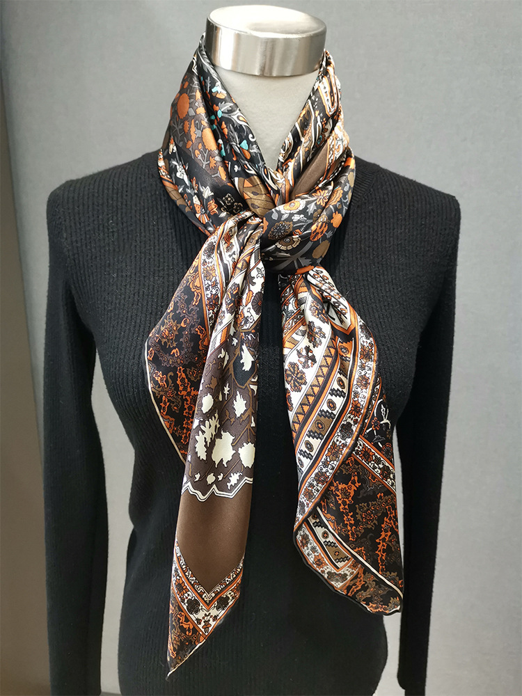 110CM Silk Scarf Luxury Brands - Travel Accessories Luxury Brands recension och pris