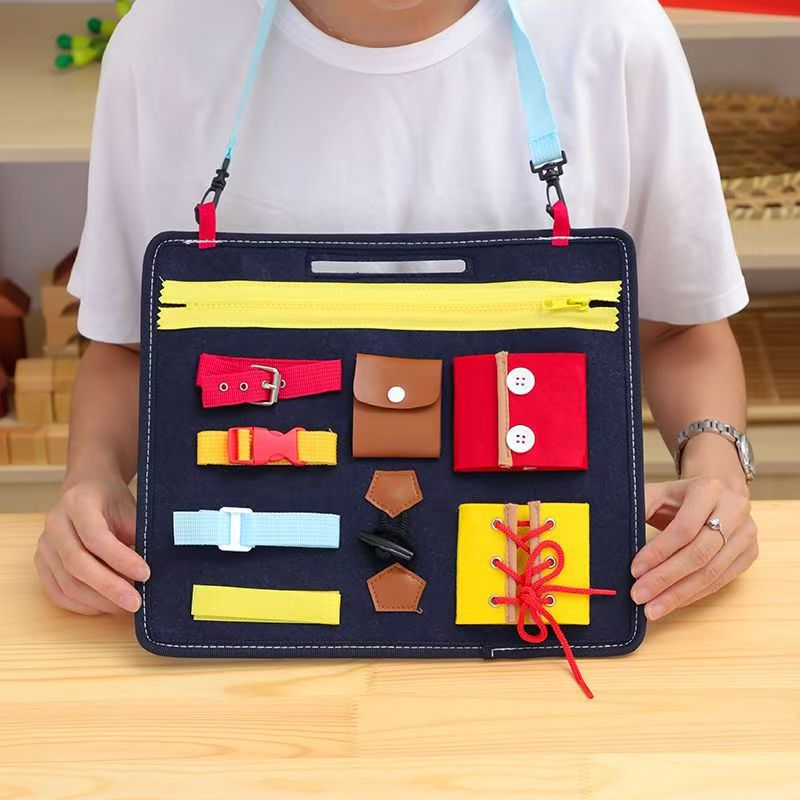 Montessori Busy Board for Todd - Travel Accessories For Toddlers recension och pris