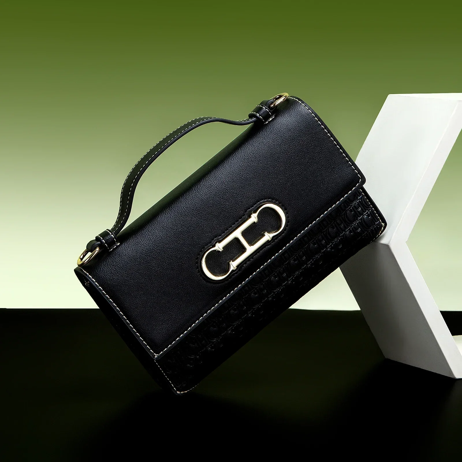CH Brand 2026 New Retro Black  - Travel Accessories Luxury Brands recension och pris