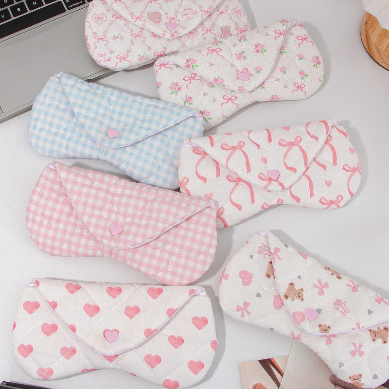 Ins Korean Plaid Fabric Heart  - Travel Accessories Pouch For Women recension och pris
