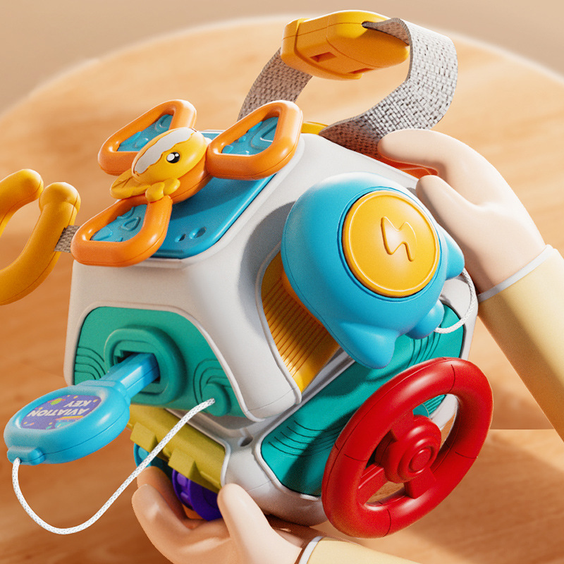 Baby Busy Board Cube Montessor - Travel Accessories For Toddlers recension och pris