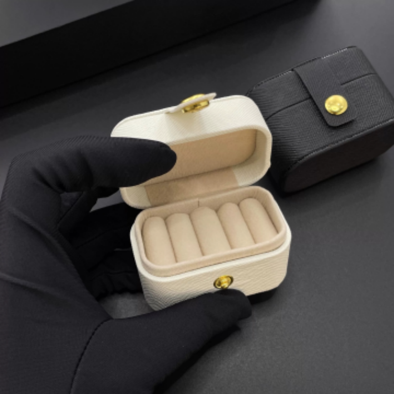 Leather Portable Jewelry Box D - Travel Accessories Jewelry recension och pris